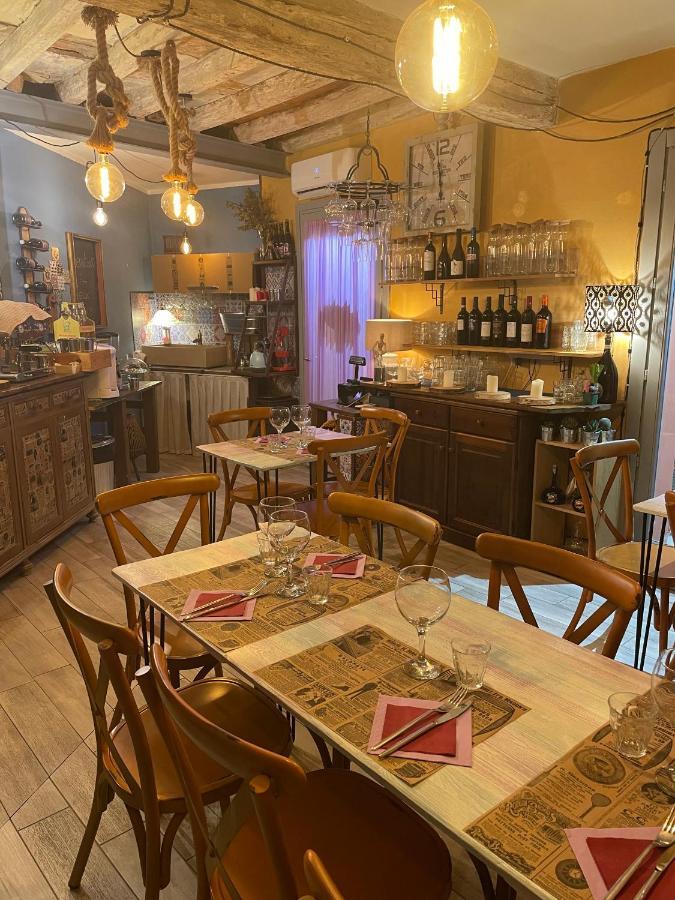 B&B "La Foresteria Del Merlin Cocai" Mantova Bagian luar foto