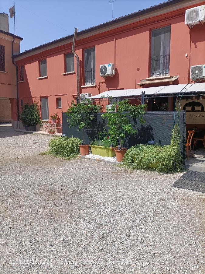 B&B "La Foresteria Del Merlin Cocai" Mantova Bagian luar foto